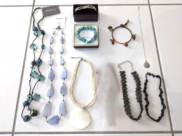 4 NECKLACES 2 CHOKERS 3 BRACELETS M&S JON RICHARD CHALCEDONY SHELL TURQUOISE