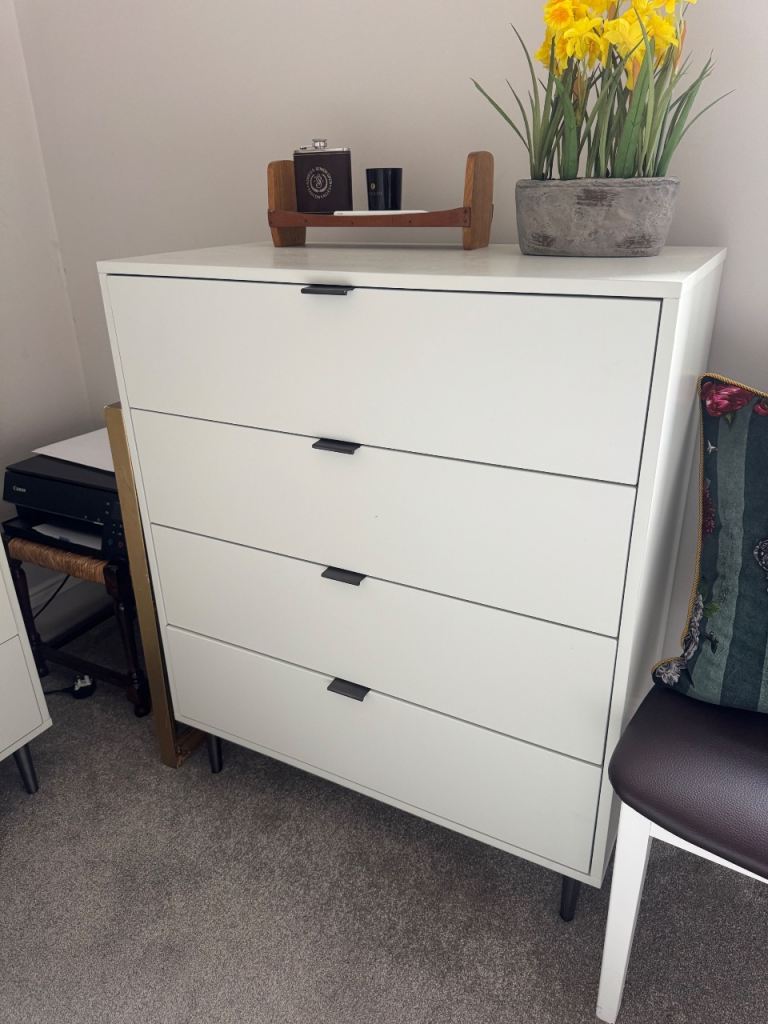 White Chest of 4 Drawers