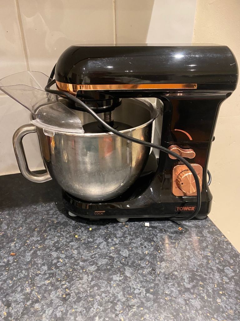 Tower Cake Mixer