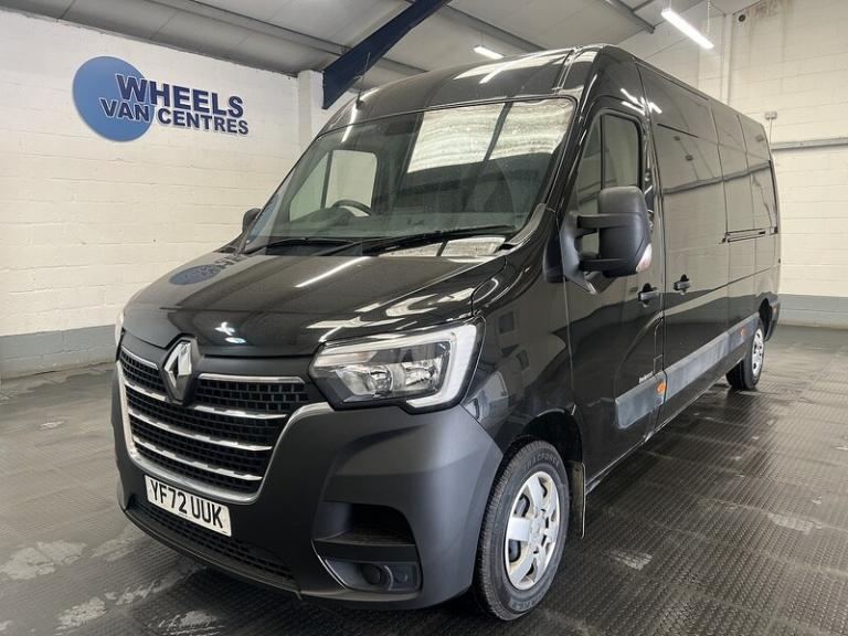 2023 Renault Master LM35dCi 135 Business+ Medium Roof Van PANEL VAN DIESEL Manual