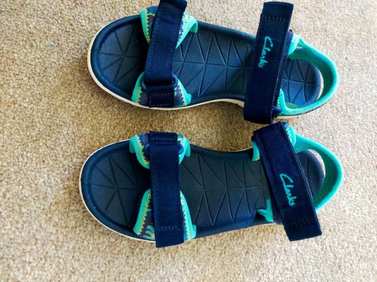 Clarks Kids Sandals UK 12.5 - Blue/Green 