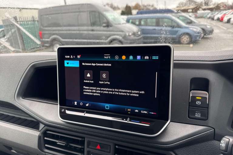 2025 Volkswagen Crafter 2.0 TDI 140PS Commerce High Roof Van PANEL VAN DIESEL Manual