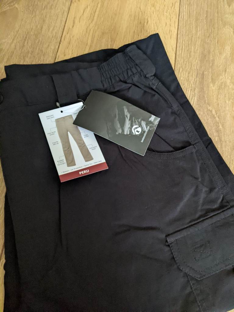 Mens KEELA work trousers.