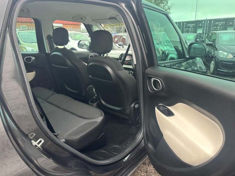 FIAT 500L 1.4 500l Trekking 1.4 95hp Trekking 2015