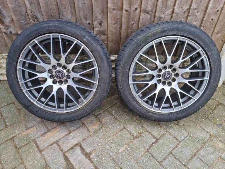 2 x Wolfrace Eurosport Alloys with tyres