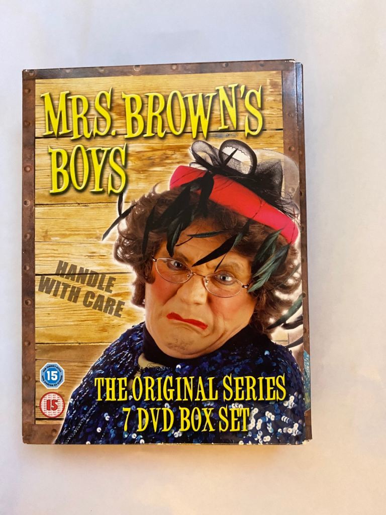 7 DVD BOX SET MRS BROWN’S BOYS - THE ORIGINAL SERIES 