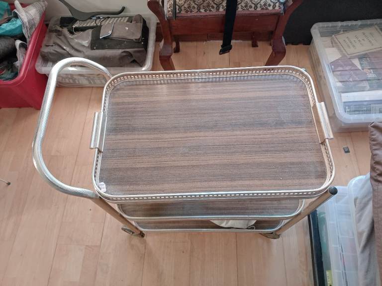 Vintage Drinks Trolley / Tea Cart – Good Condition