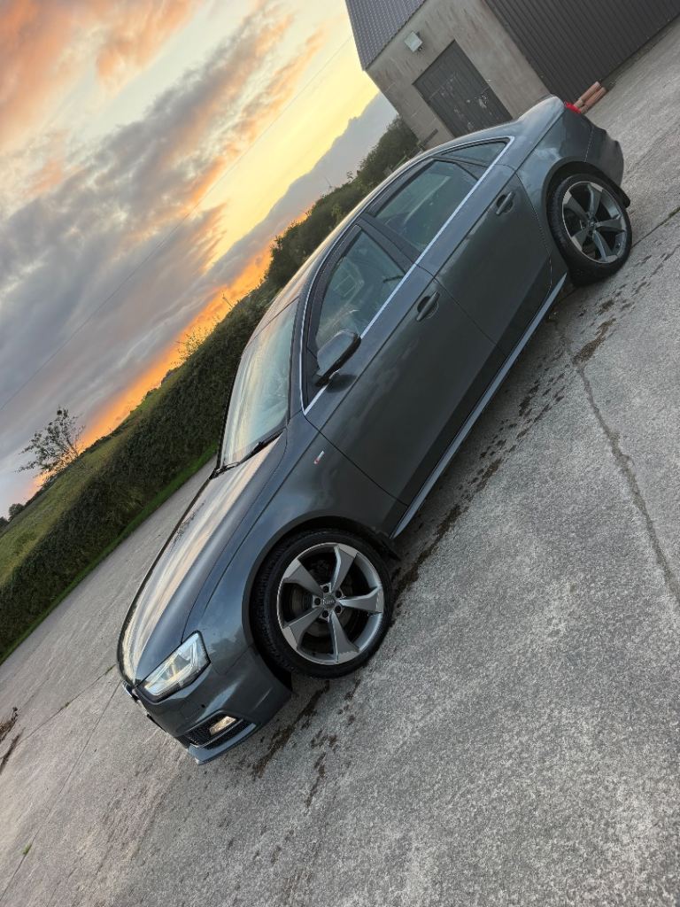 Audi, A4, Saloon, 2015, Manual, 1968 (cc), 4 doors