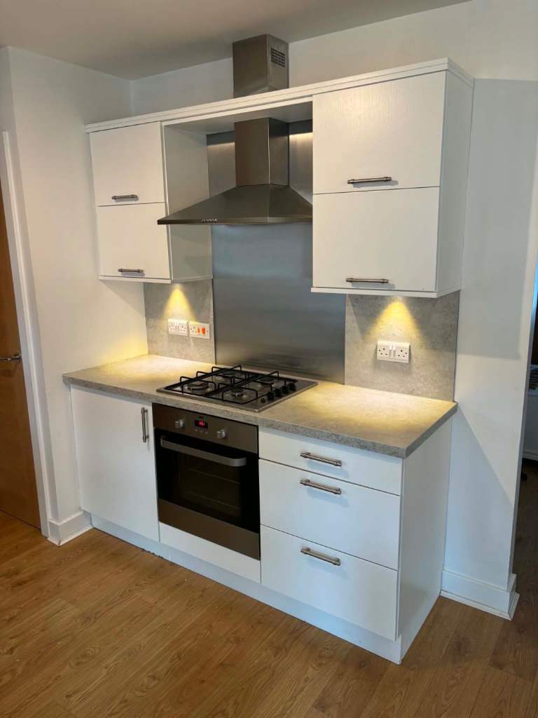 Kitchen & appliances