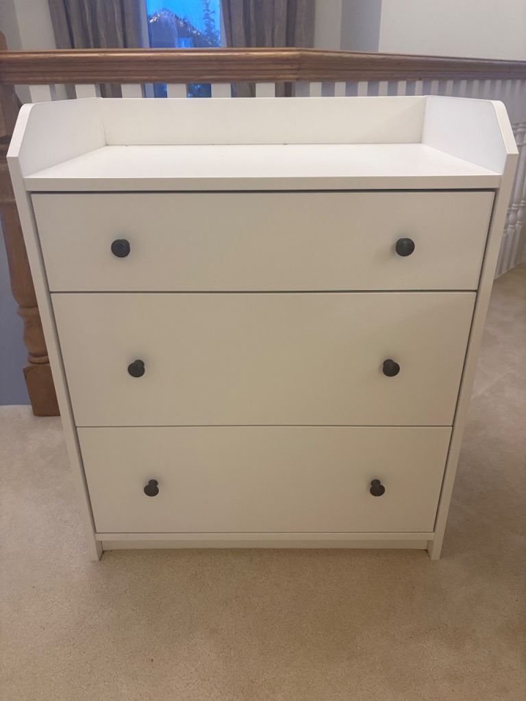 Bedroom Furniture - Large Cupboard & Drawers