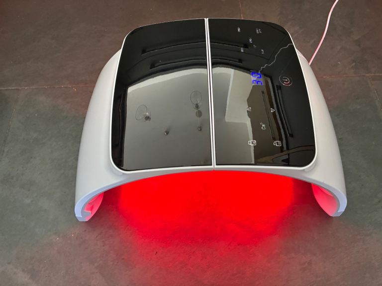 Corzion PDT LED Light Therapy Machine for at home skin treatment