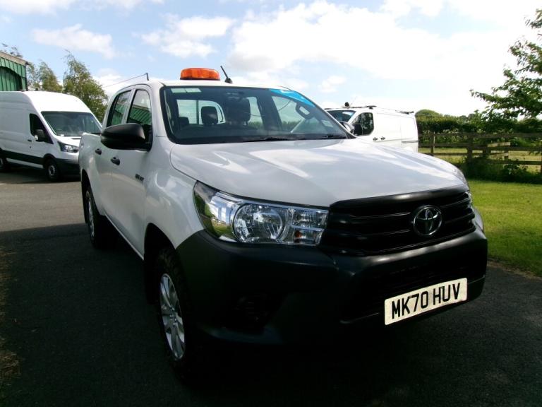 2020 Toyota Hilux 2.4 ACTIVE 4WD D-4D DCB Pickup Diesel Manual