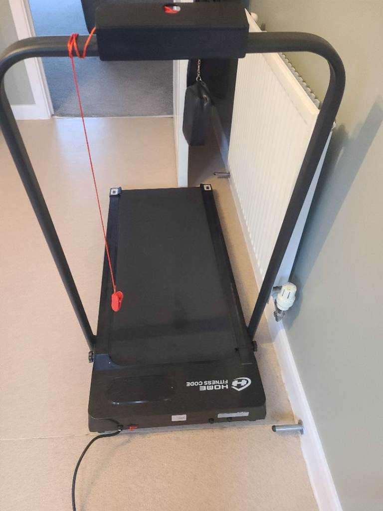 Treadmill/walking pad