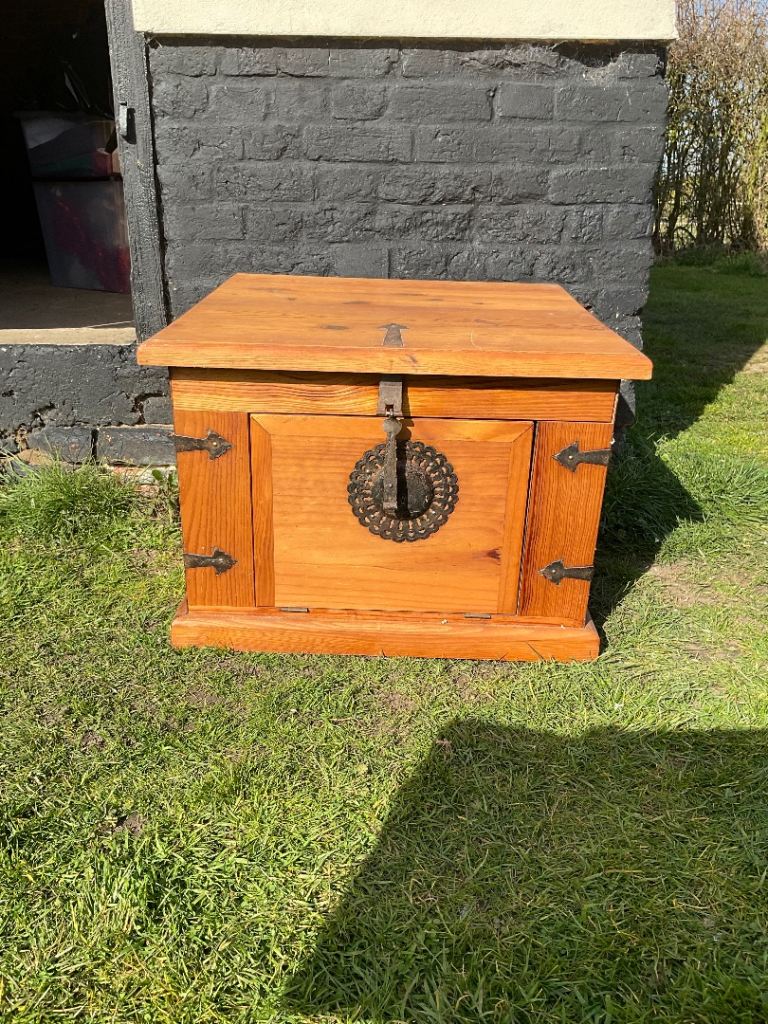 Storage Chest 