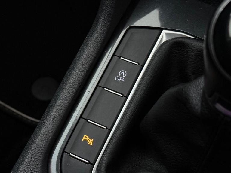 2019 Volkswagen Tiguan Allspace 2.0 TDI SE Nav 5dr ESTATE DIESEL Manual