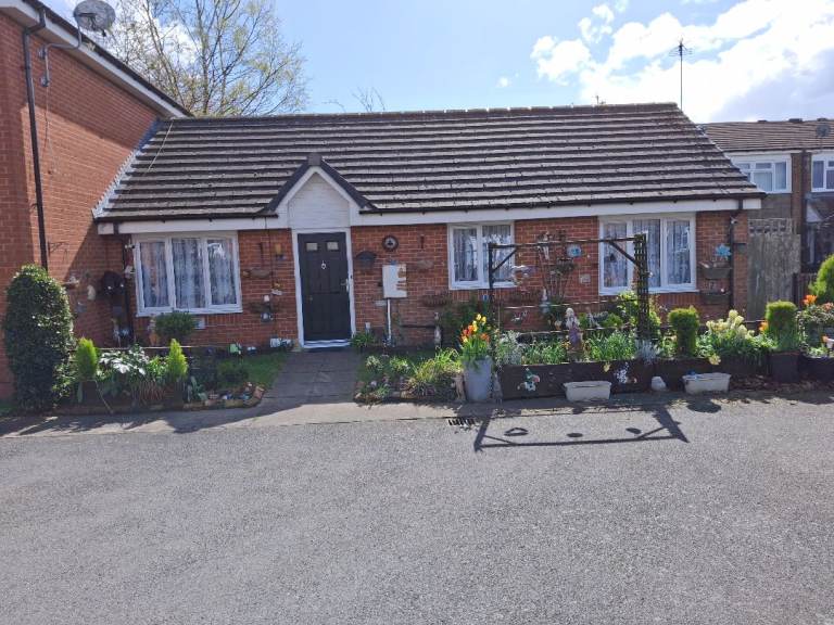 Bungalow B36. Want to swap.