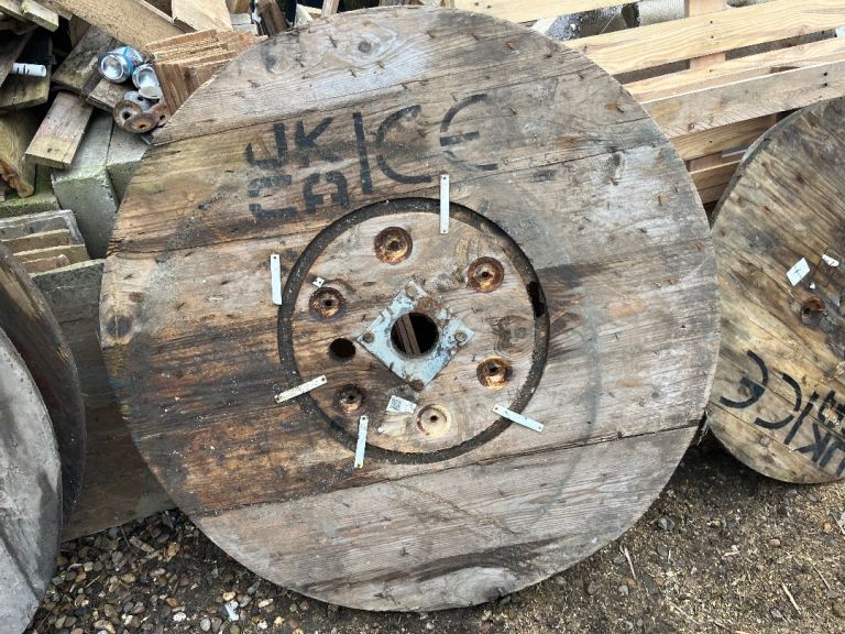 Cable Reel drum tops 42” in diameter upcycling garden man cave 
