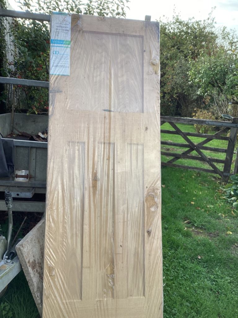 New Distinctive Doors DX4 Internal Fire Door 1981 x 711 x 44mm