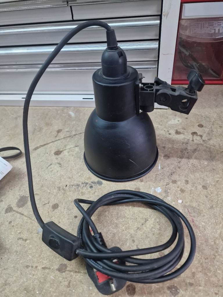 Photographic lamp and clamp