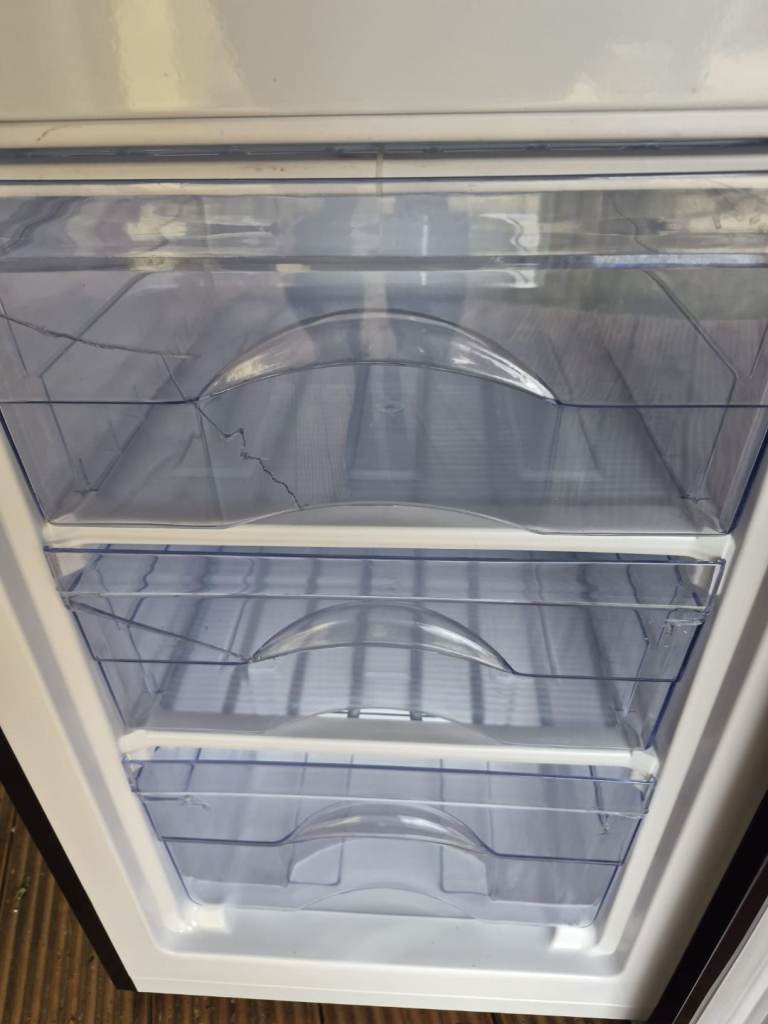 Fridge freezer