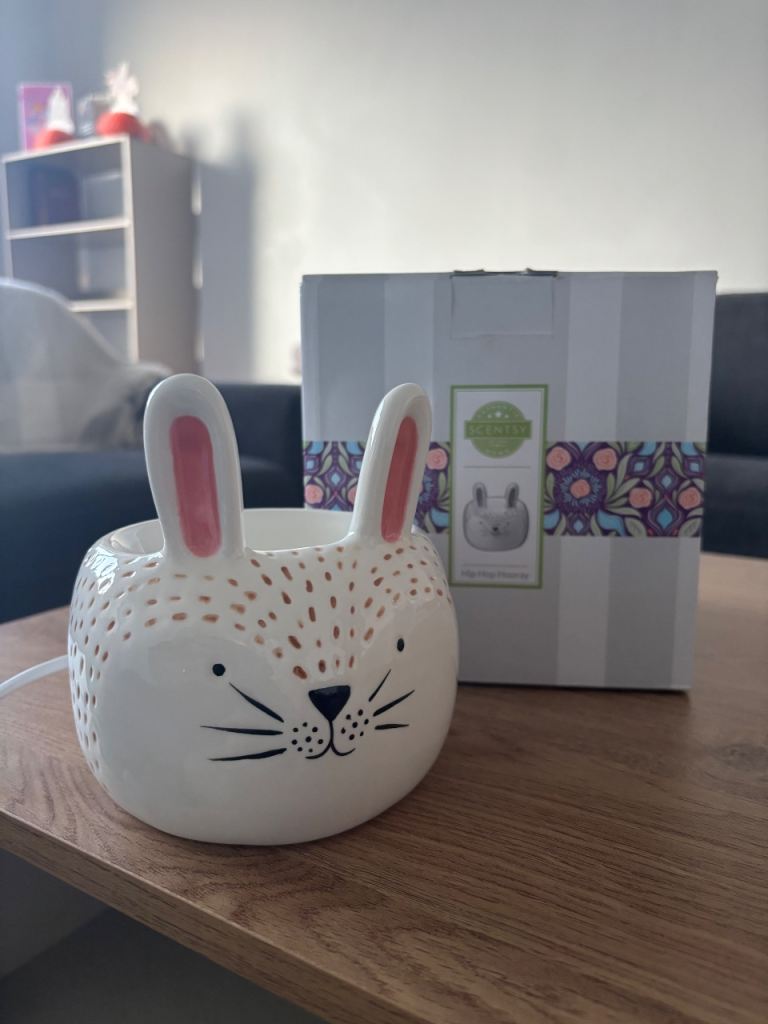 Scentsy Bunny Wax Burner
