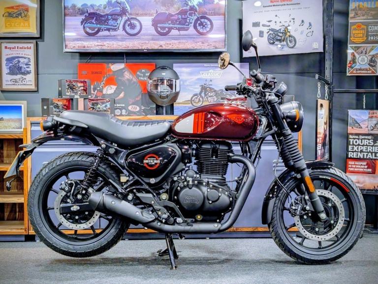 2025 ROYAL ENFIELD HUNTER 350 in Dapper Orange