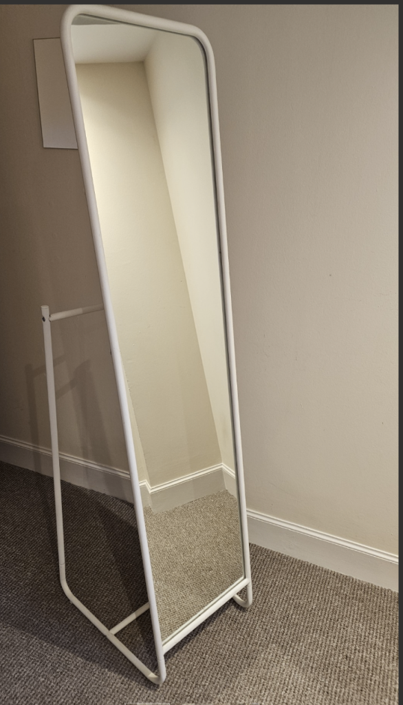 Full Length Mirror stand