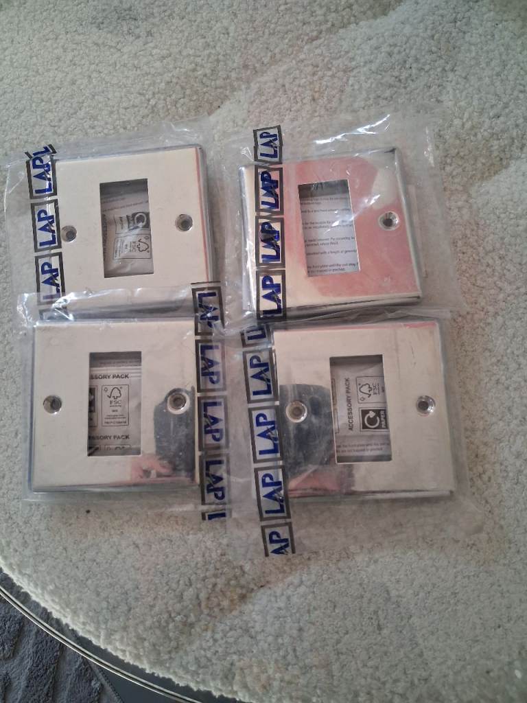 LAP Single Socket Face Plates – New, Silver Finish