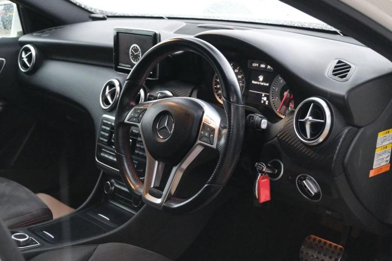  Mercedes-Benz A-Class 1.6 A180 BlueEfficiency Sport Hatchback 5dr Petrol 7G-DCT Euro 6 (s/s) (12...