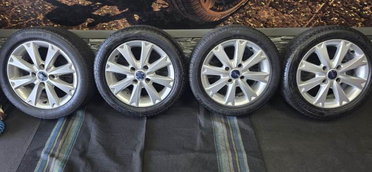 Ford Genuine 15 alloy wheels + 4 x tyres 195 50 15 Fortune