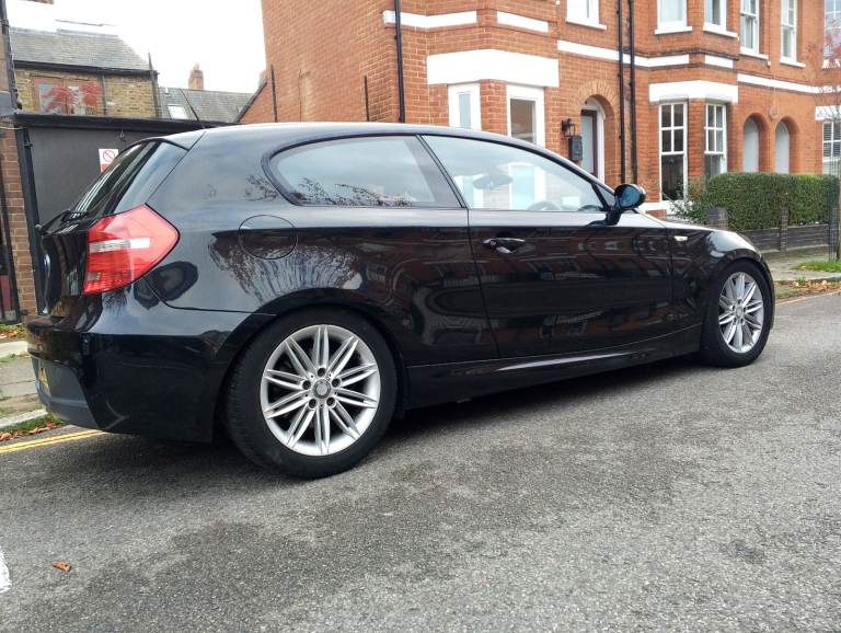 BMW, 1 SERIES, Hatchback, 2009, Manual, 1995 (cc), 3 doors