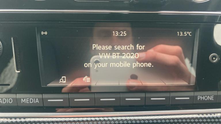 2022 Volkswagen up! 1.0 65PS R-Line 5dr HATCHBACK PETROL Manual