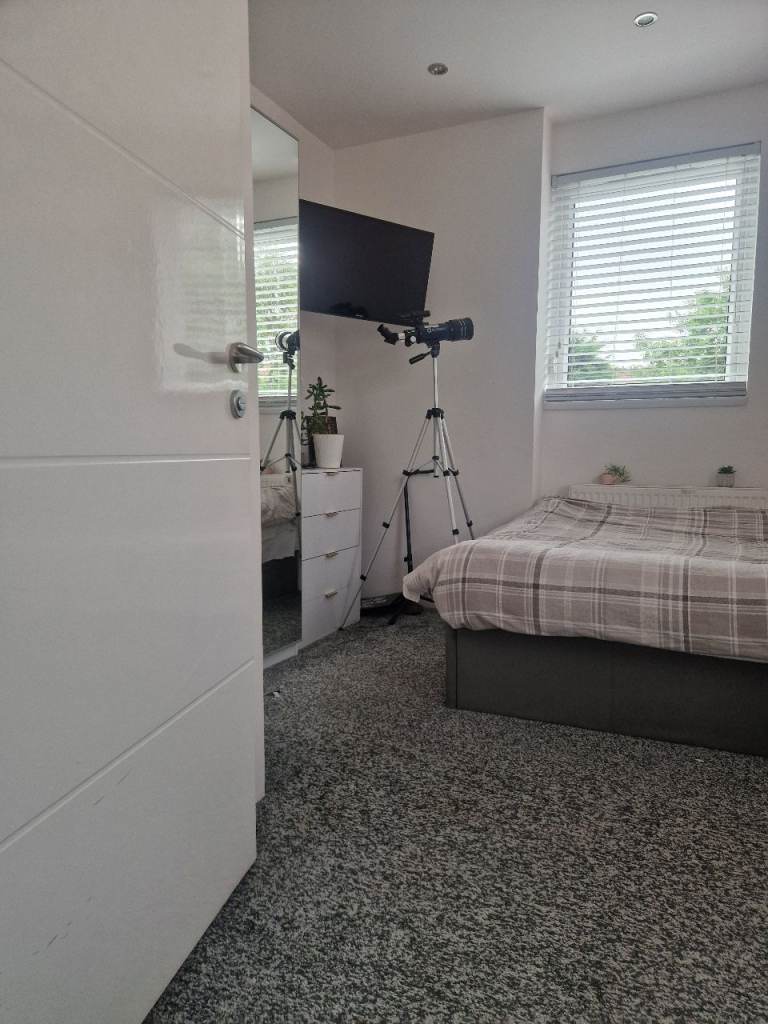 Lovely Room to Rent