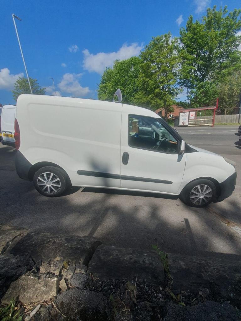 2014 Fiat Doblo 1.3 Multijet 16V SX Van PANEL VAN DIESEL Manual