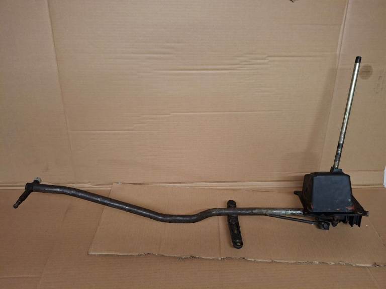 VW Volkswagen T4 Manual Gear Linkage Selector 702711025M
