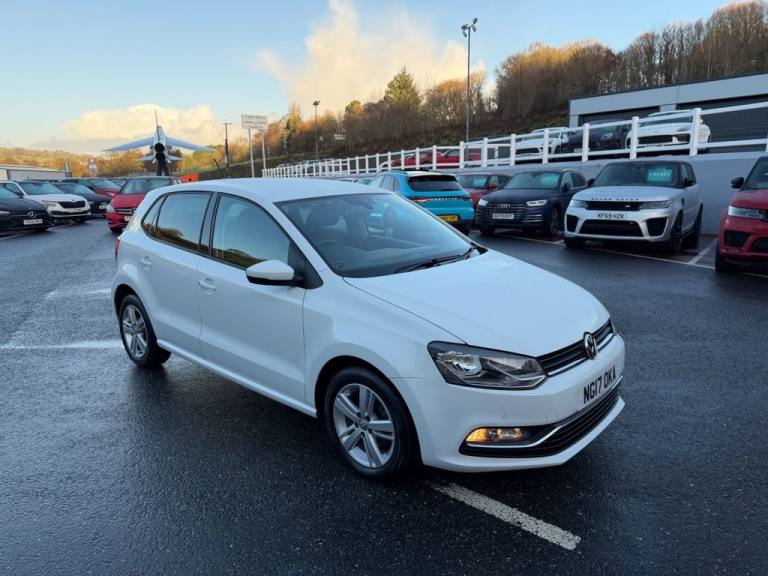 2017 17 VOLKSWAGEN POLO 1.0 MATCH EDITION 5dr Petrol with in White with Black 