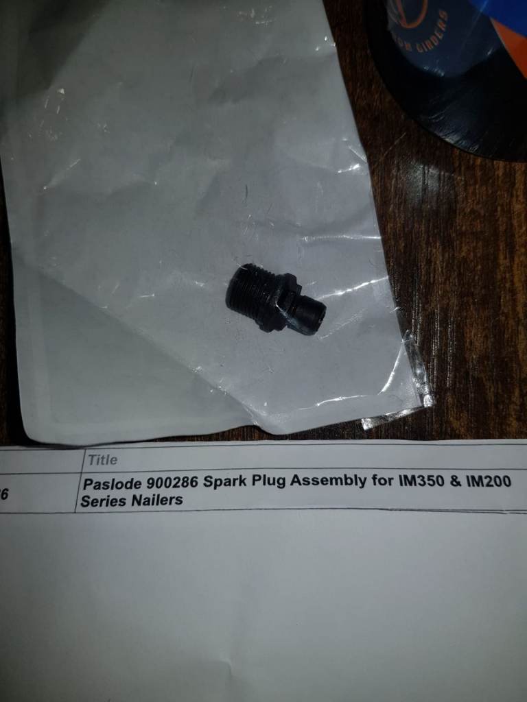 PASLODE SPARK PLUG ASSEMBLY 900286 IM350 / IM200 series NEW