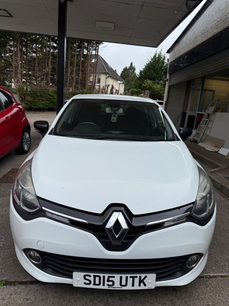 Renault, CLIO, Hatchback, 2015, Manual, 1149 (cc), 5 doors