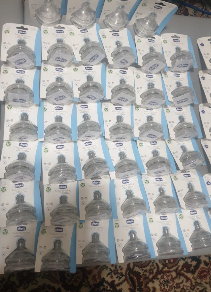 Job lot of chicco natural feeling teats 