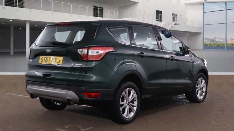 2017 Ford Kuga 1.5 EcoBoost 182 Titanium 5dr Auto HATCHBACK PETROL Automatic