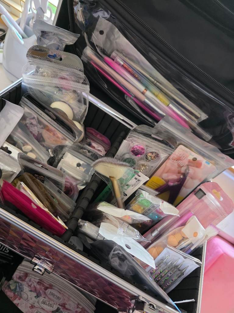 Nail tech kit trolley brand new items gel/acrylic lamp