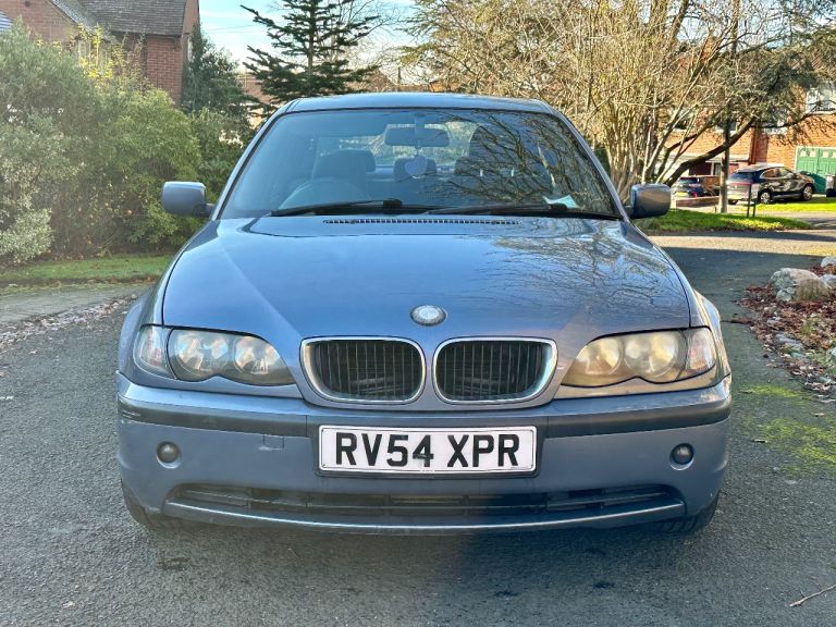 2004 BMW 3 Series 2.0 320d ES (E46) saloon 