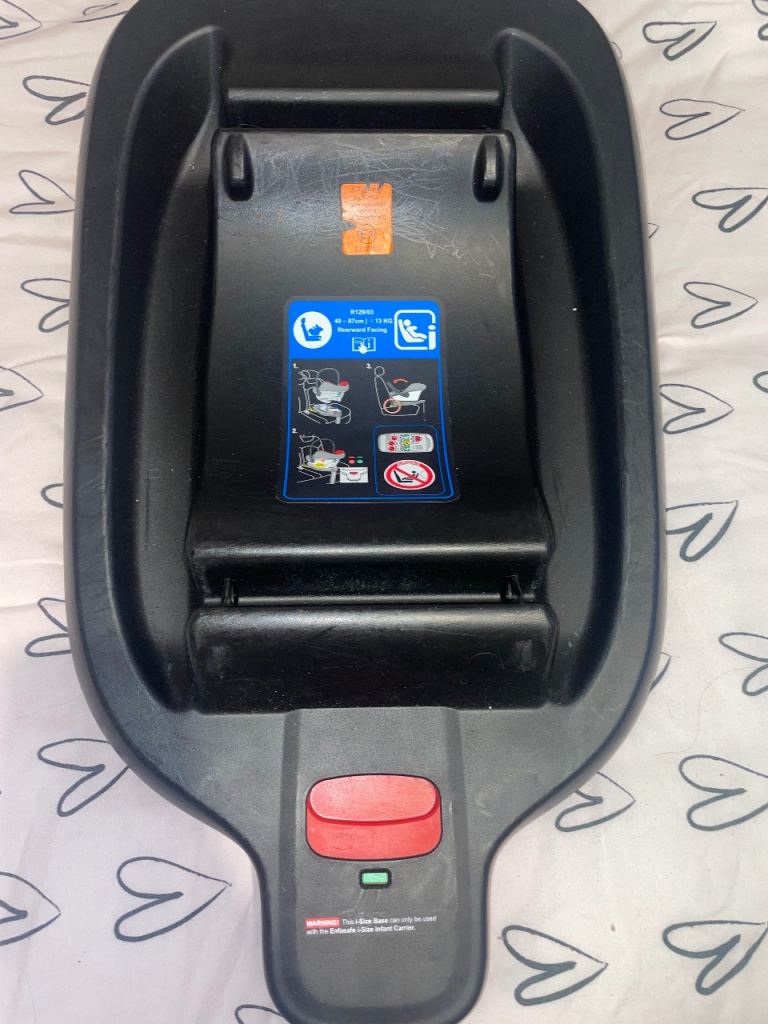 Black Car Seat Base – Good Condition