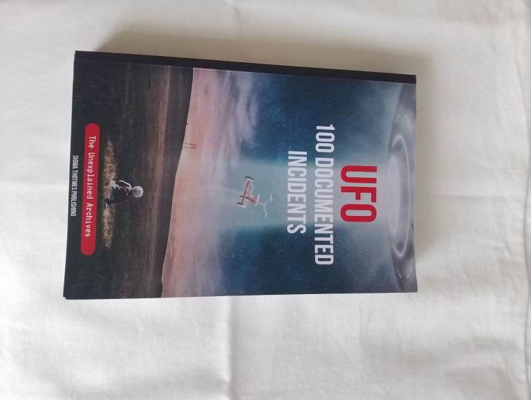 UFO: 100 Documented Incidents book