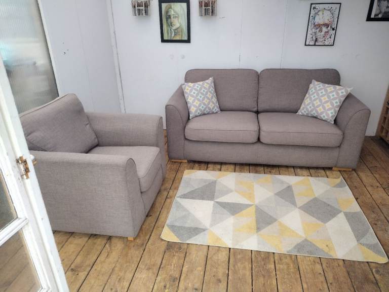 DFS two piece sofa set in Taupe-immaculate condition
