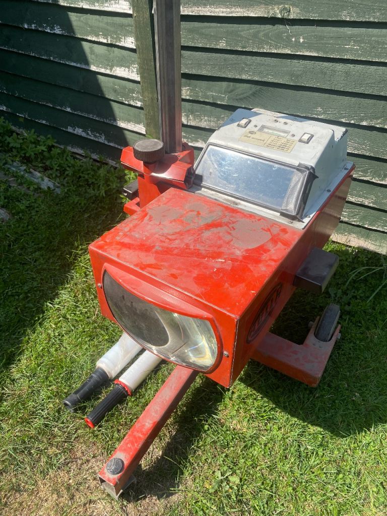 Vintage Hella Headlight Beam Setter /Alignment Tool (label reads DoE Accepted)
