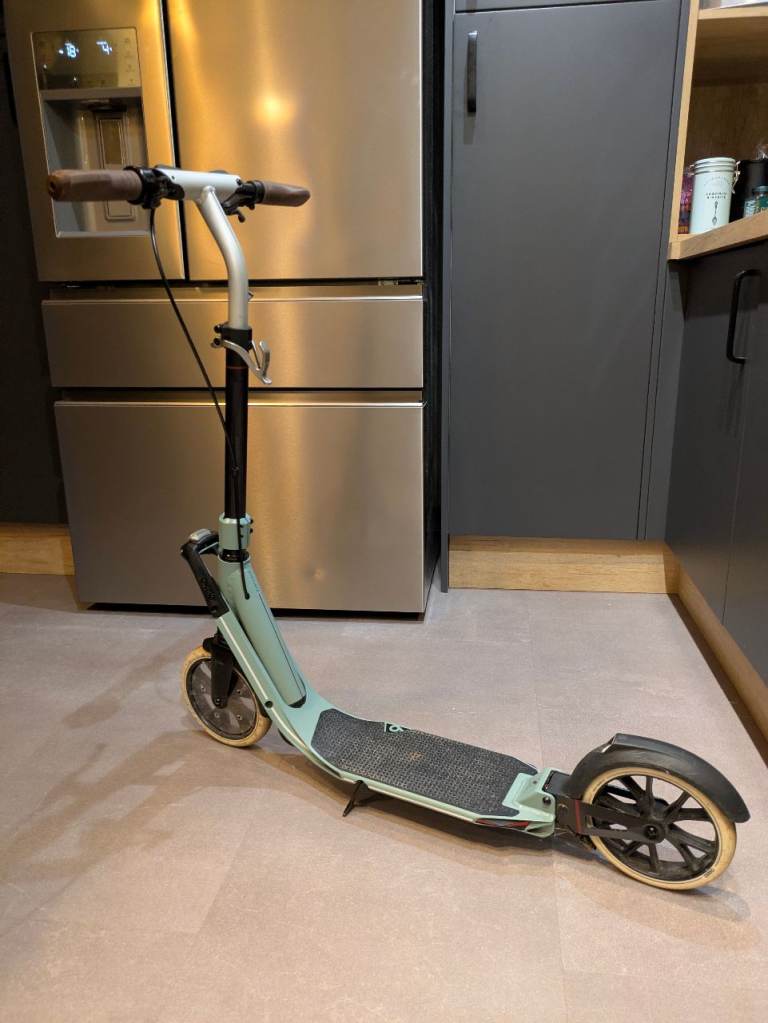 Oxelo 9 Town Adult Scooter 