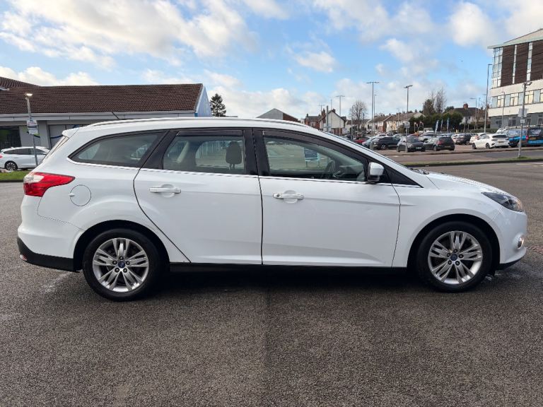 Ford Focus 2014 Titanium Nav Econ TDCi – Estate – 1.6 Diesel – Manual