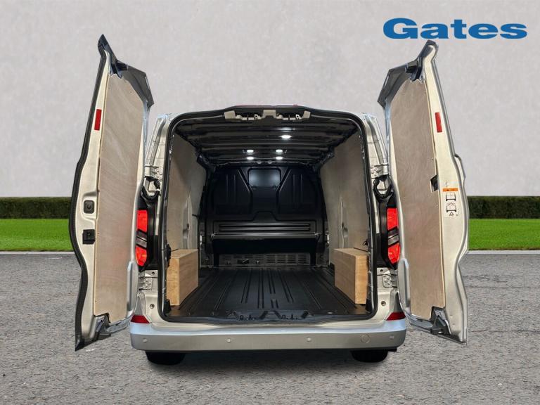 2025 Ford Transit Custom 300 SWB 2.0 Tdci Limited 136PS Van Diesel Manual