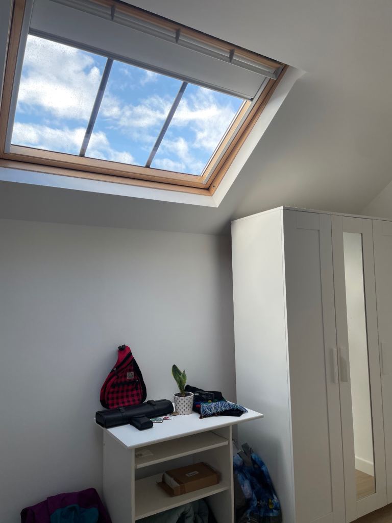 1 FURNISHED DOUBLE ROOM IN WHALLEY RANGE 2 ROOM FLAT